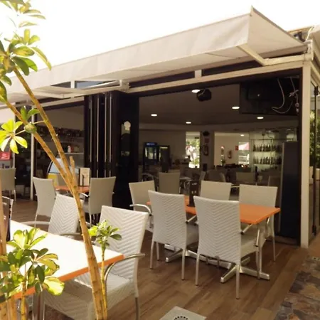 Apartman One Bed In Castle Harbour C106